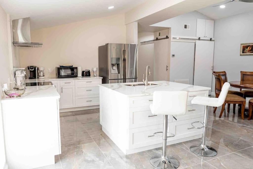 Appartamento Tampa Bay Oasis Tarpon Springs Esterno foto